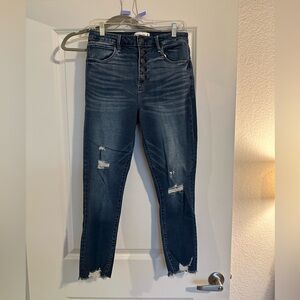 Abercrombie & Fitch Ripped Skinny Jeans
